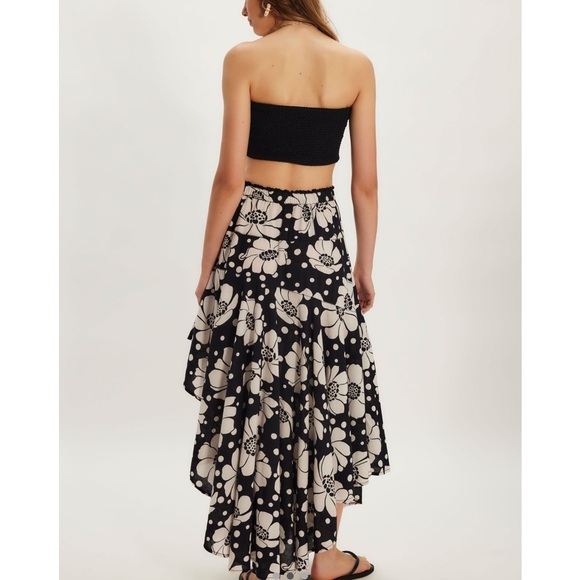 🆕 Free People Poppy Printed Maxi Skirt  in black Combo Floral   Size : 8 - Picture 2 of 3